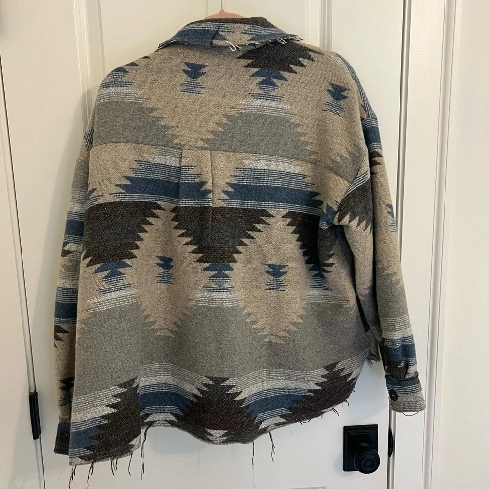 VICI Aztec Shirt Jacket - Picture 3 of 6